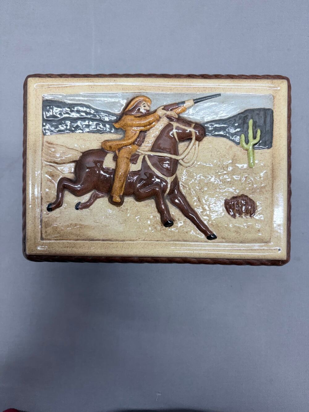 Vintage 1981 Hershey Molds Ceramic Trinket Box 3D Cowboy Horse Western Lidded
